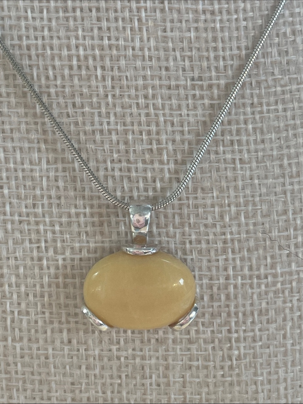 Butterscotch Baltic Amber in Sterling Silver 925 with Italian 925 Rope chain 18